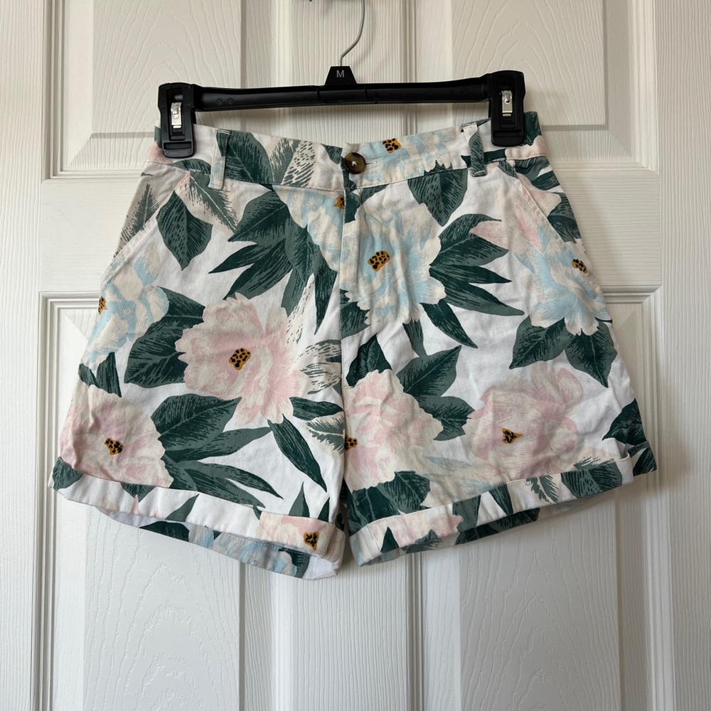 Billabong Floral Women's Shorts